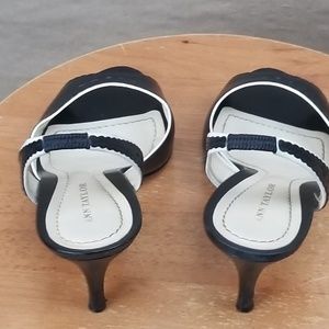Ann Taylor Made in Brazil Leather Heels SZ 6M